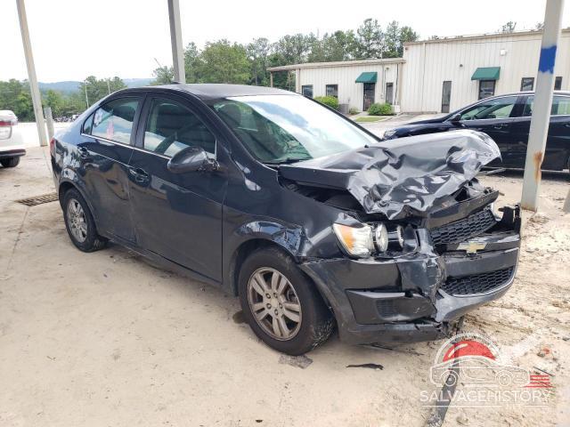 1G1JC5SH5F4103386 2015 CHEVROLET SONIC photo no. 4