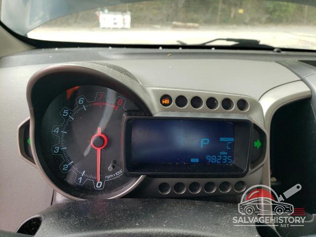 1G1JC5SH5F4103386 2015 CHEVROLET SONIC photo no. 9