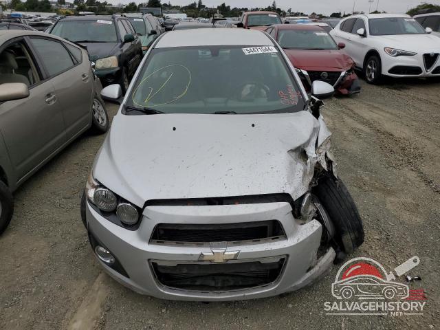 1G1JE6SB5F4210787 2015 CHEVROLET SONIC photo no. 5
