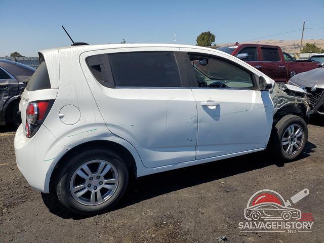 1G1JC6SG0G4157385 2016 CHEVROLET SONIC photo no. 3