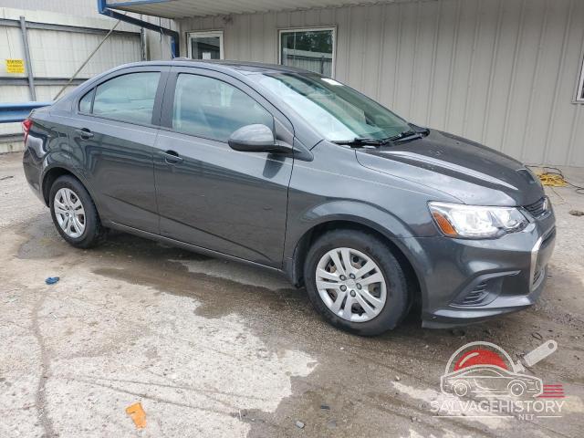 1G1JB5SG0H4163735 2017 CHEVROLET SONIC photo no. 4