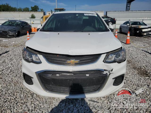 1G1JC5SB6H4102083 2017 CHEVROLET SONIC photo no. 5