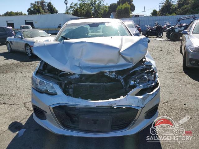 1G1JD5SG7J4122986 2018 CHEVROLET SONIC photo no. 5