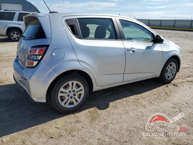 1G1JG6SB7L4115704 2020 CHEVROLET SONIC photo no. 3