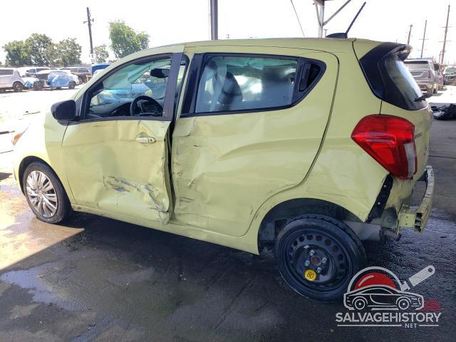 KL8CB6SA1HC719521 2017 CHEVROLET SPARK photo no. 2