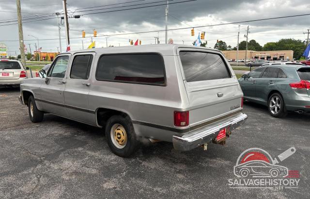 1GNER16K2KF155893 1989 CHEVROLET SUBURBAN photo no. 3