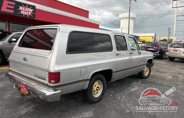 1GNER16K2KF155893 1989 CHEVROLET SUBURBAN photo no. 4