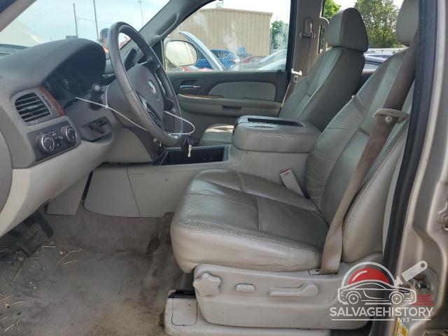 3GNFK163X8G273313 2008 CHEVROLET SUBURBAN photo no. 7