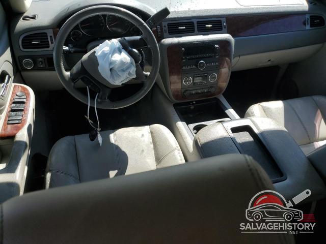 1GNFC26079R271674 2009 CHEVROLET SUBURBAN photo no. 8