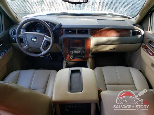 1GNSCHE01BR175502 2011 CHEVROLET SUBURBAN photo no. 8