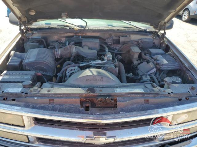 1GNEC13R6XJ314051 1999 CHEVROLET TAHOE photo no. 12