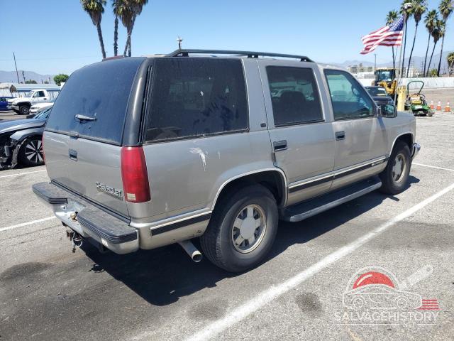 1GNEC13R6XJ314051 1999 CHEVROLET TAHOE photo no. 3
