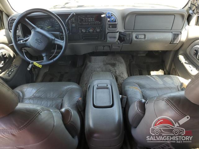 1GNEC13R6XJ314051 1999 CHEVROLET TAHOE photo no. 8