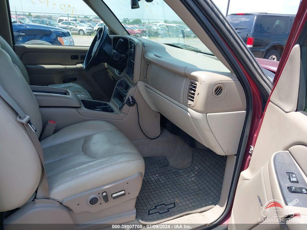 1GNEC13T04R159067 2004 CHEVROLET TAHOE photo no. 5