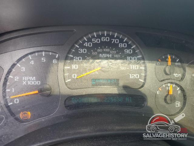 1GNEK13ZX4R202238 2004 CHEVROLET TAHOE photo no. 9