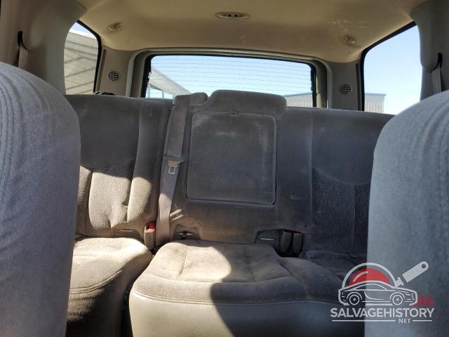 1GNEC13V25J145575 2005 CHEVROLET TAHOE photo no. 10