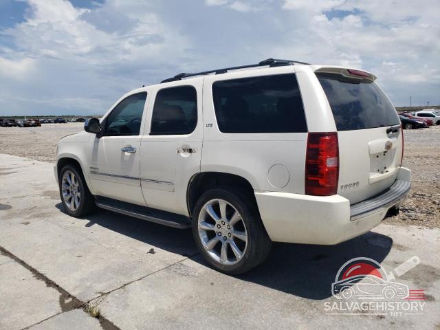 1GNFC130X8R144351 2008 CHEVROLET TAHOE photo no. 2