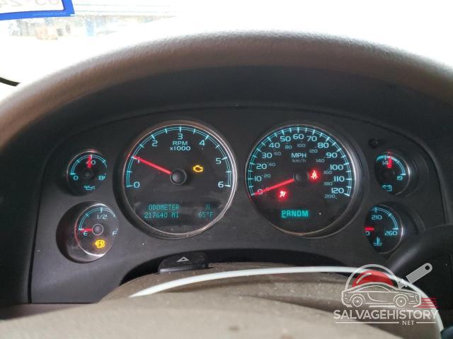 1GNSCBE03BR273055 2011 CHEVROLET TAHOE photo no. 9