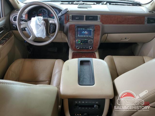 1GNSKCE04BR202844 2011 CHEVROLET TAHOE photo no. 8