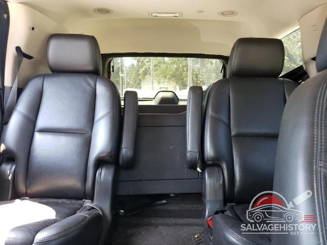 1GNSKCE06BR314318 2011 CHEVROLET TAHOE photo no. 10