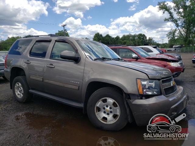 1GNSKBE02DR298907 2013 CHEVROLET TAHOE photo no. 4