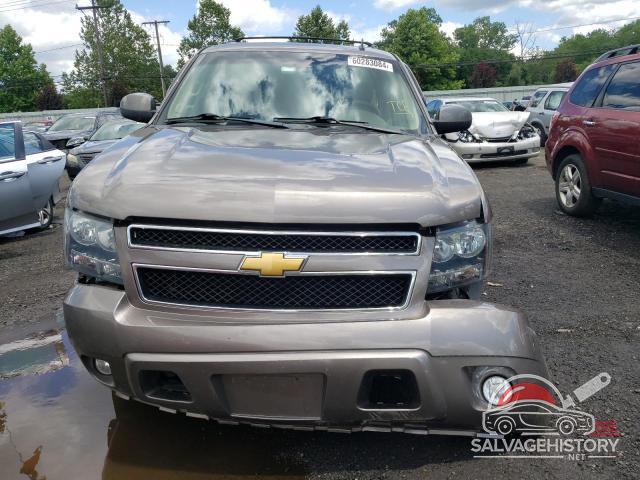 1GNSKBE02DR298907 2013 CHEVROLET TAHOE photo no. 5