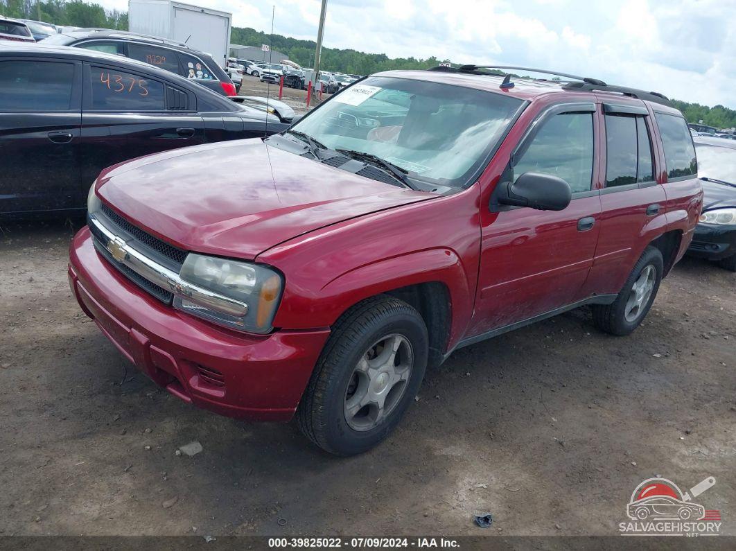 1GNDT13S172201374 2007 CHEVROLET TRAILBLAZER photo no. 2