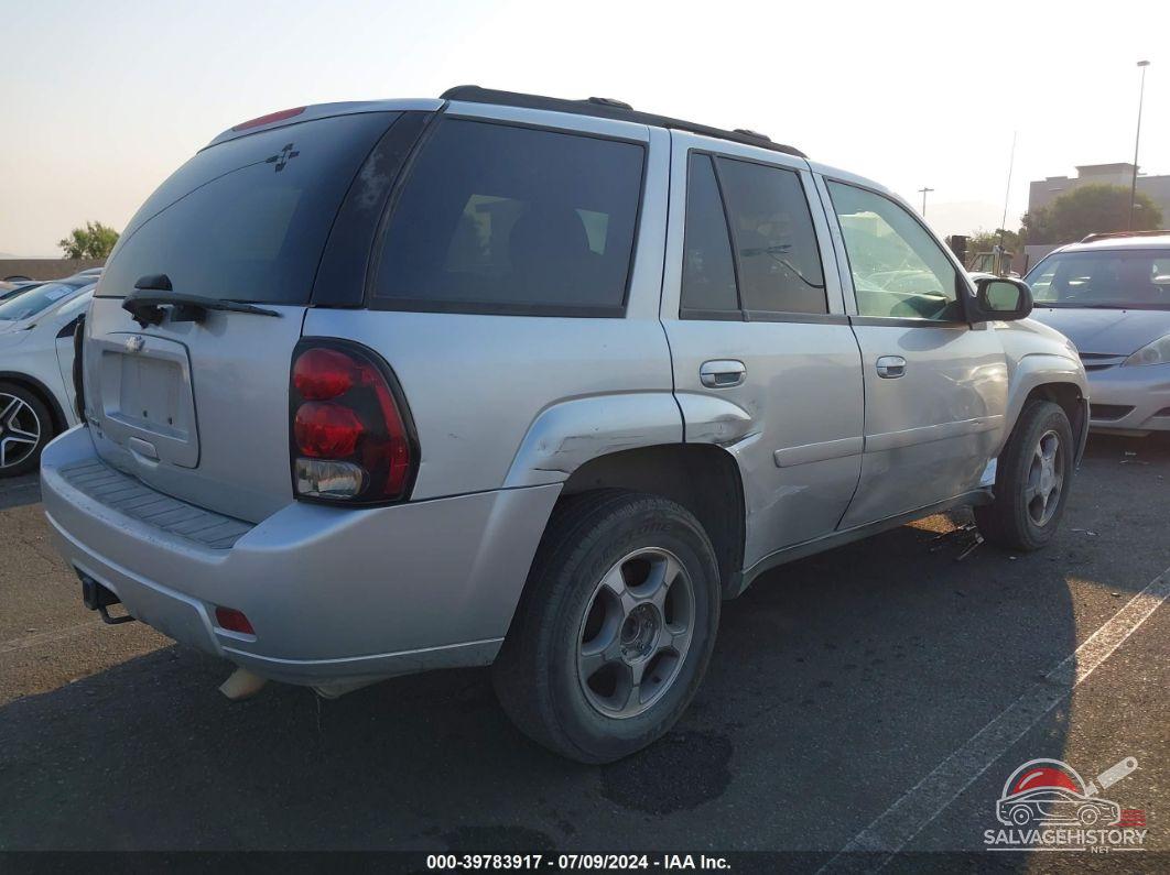 1GNDT33S192100981 2009 CHEVROLET TRAILBLAZER photo no. 4