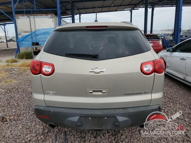1GNKRLED8BJ181820 2011 CHEVROLET TRAVERSE photo no. 6