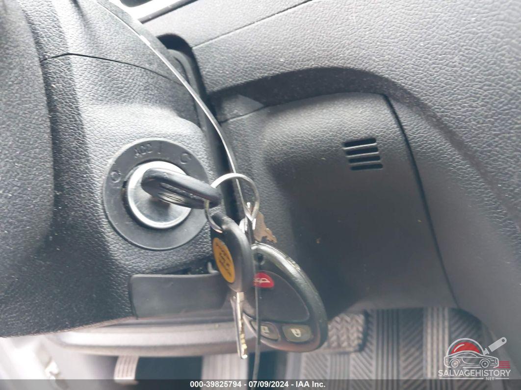 1GNKRGED9CJ338828 2012 CHEVROLET TRAVERSE photo no. 11