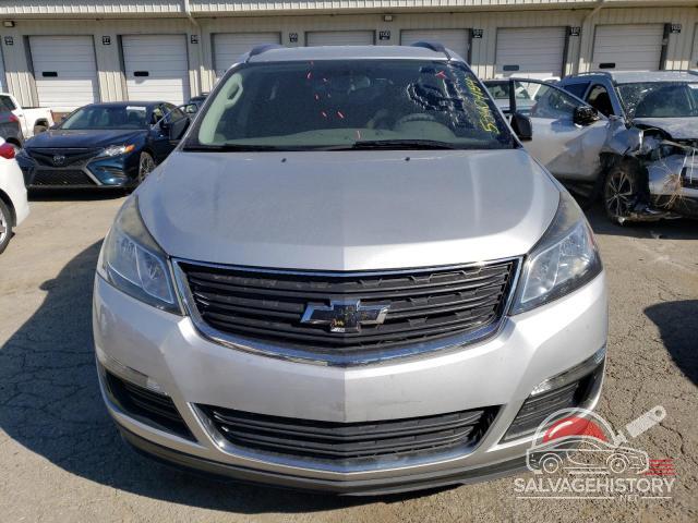 1GNKRFED5HJ103683 2017 CHEVROLET TRAVERSE photo no. 5