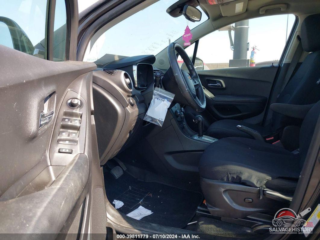 KL7CJKSB9FB097021 2015 CHEVROLET TRAX photo no. 5