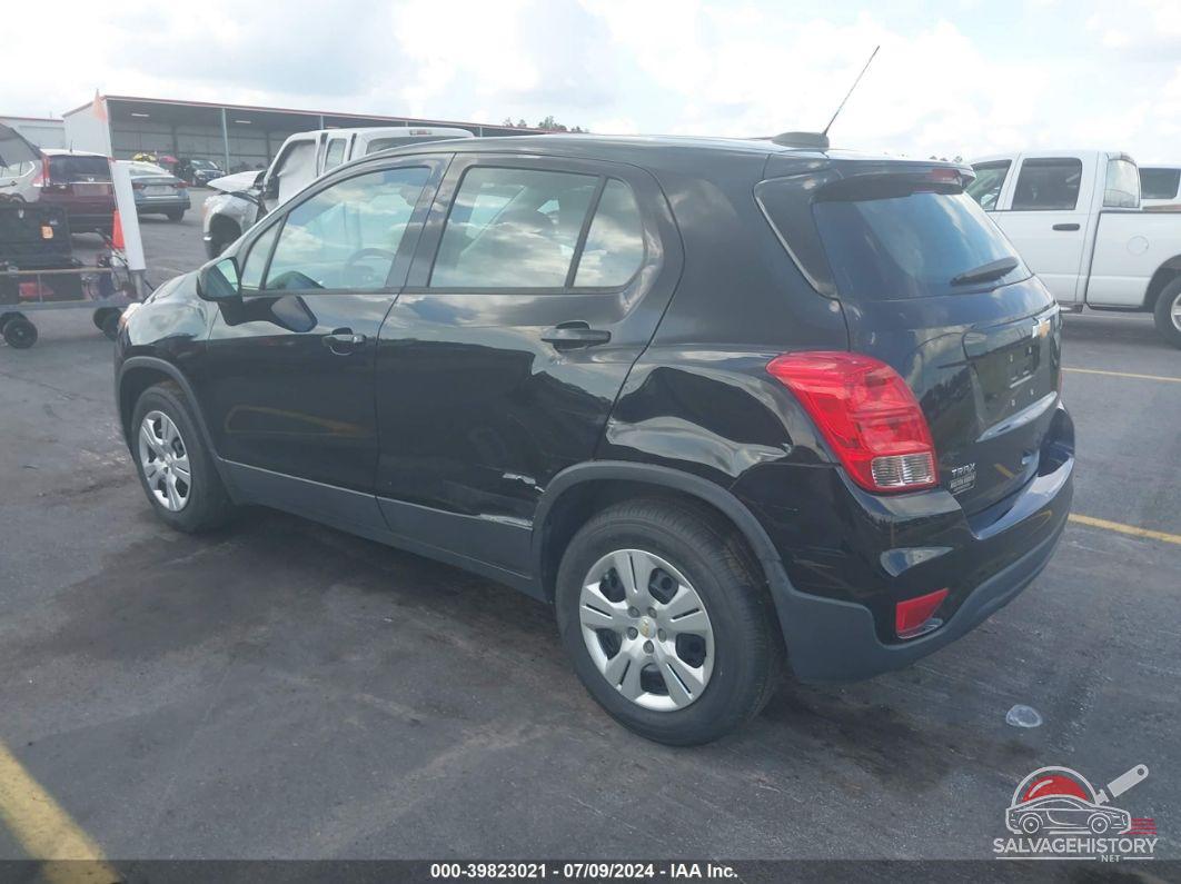 3GNCJKSB1HL287021 2017 CHEVROLET TRAX photo no. 3