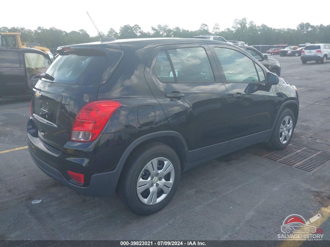 3GNCJKSB1HL287021 2017 CHEVROLET TRAX photo no. 4