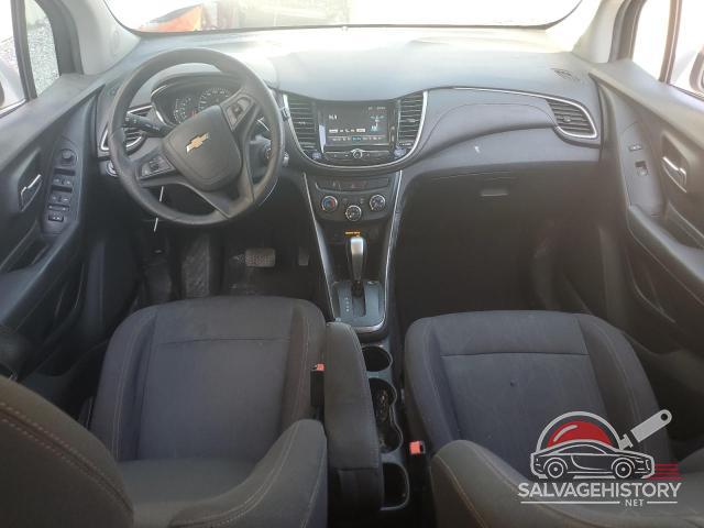 3GNCJPSB1HL146656 2017 CHEVROLET TRAX photo no. 8