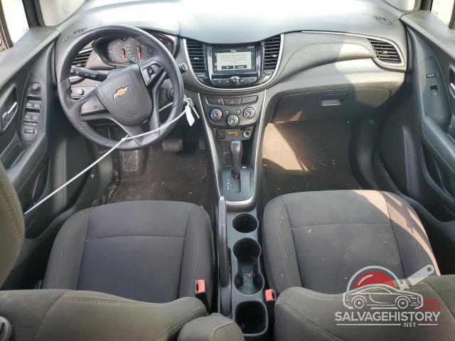 KL7CJKSB9HB245154 2017 CHEVROLET TRAX photo no. 8