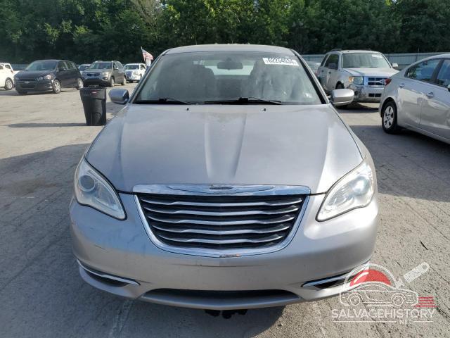 1C3CCBBB5DN513174 2013 CHRYSLER 200 photo no. 5