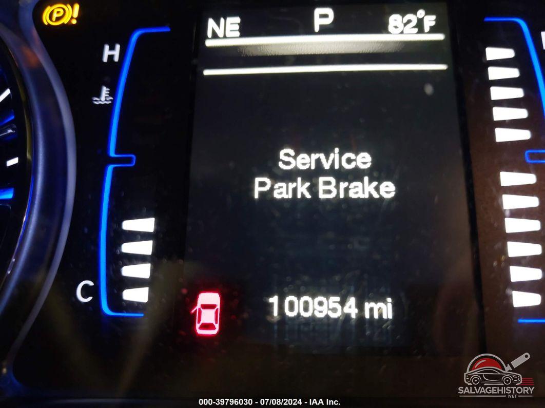 1C3CCCAB2FN747699 2015 CHRYSLER 200 photo no. 7