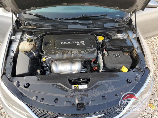 1C3CCCAB3FN651404 2015 CHRYSLER 200 photo no. 11