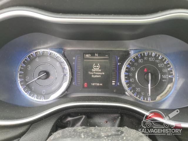 1C3CCCAB4FN665845 2015 CHRYSLER 200 photo no. 9