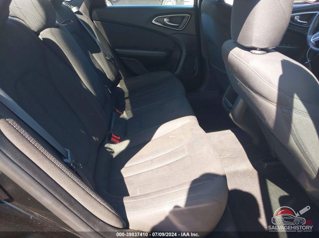 1C3CCCAB9FN748185 2015 CHRYSLER 200 photo no. 8