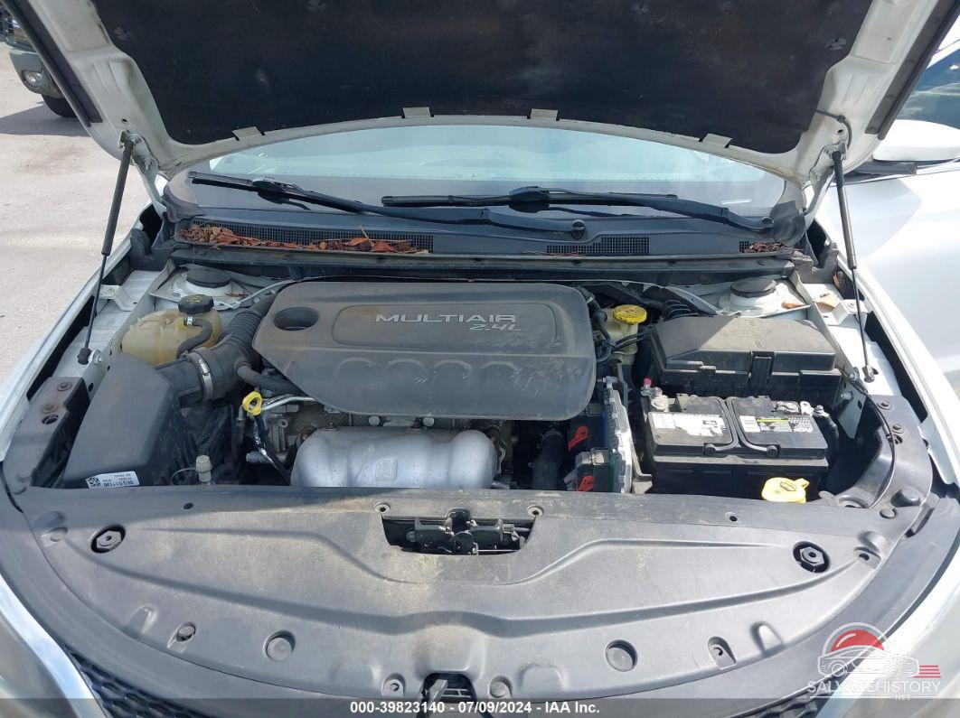 1C3CCCABXFN733954 2015 CHRYSLER 200 photo no. 10