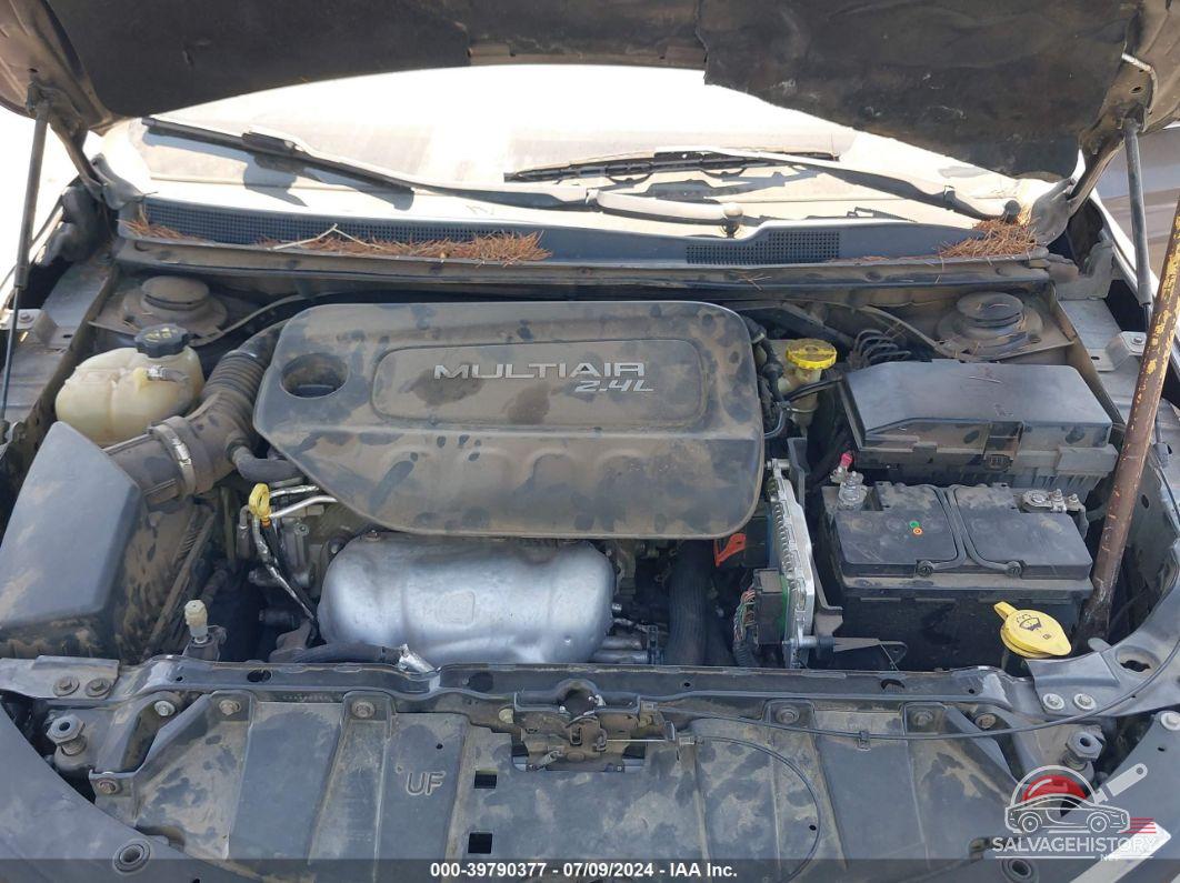 1C3CCCABXFN747434 2015 CHRYSLER 200 photo no. 10