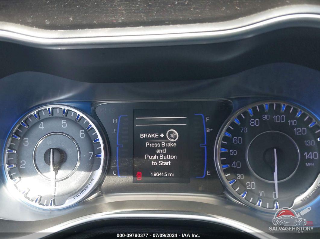 1C3CCCABXFN747434 2015 CHRYSLER 200 photo no. 7