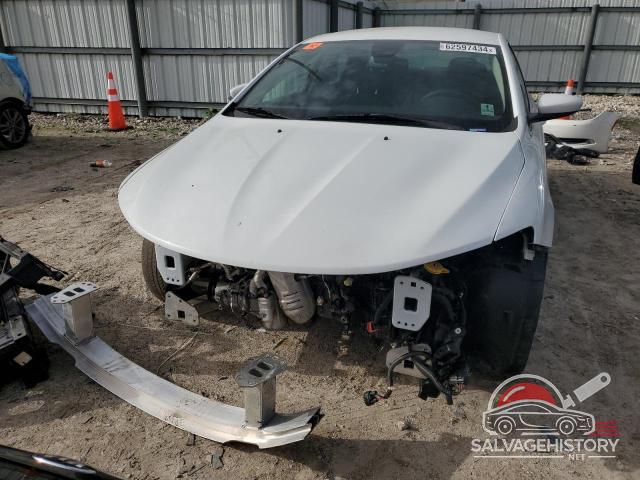 1C3CCCAB8GN122094 2016 CHRYSLER 200 photo no. 5
