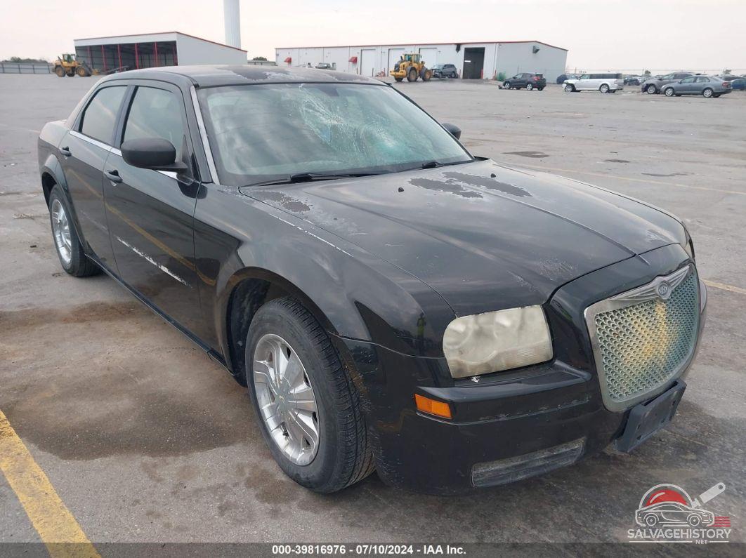 2C3AA43RX5H635396 2005 CHRYSLER 300 photo no. 14