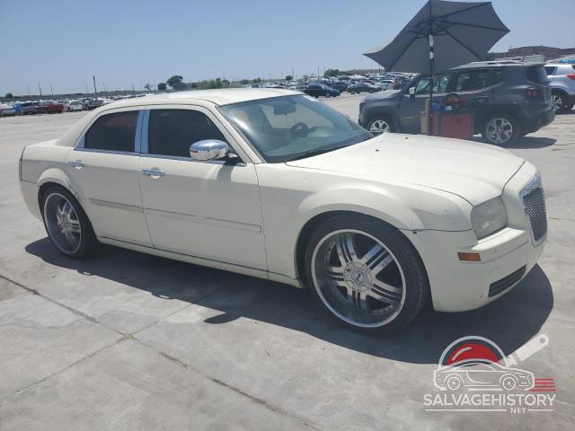2C3JA43R55H134674 2005 CHRYSLER 300 photo no. 4
