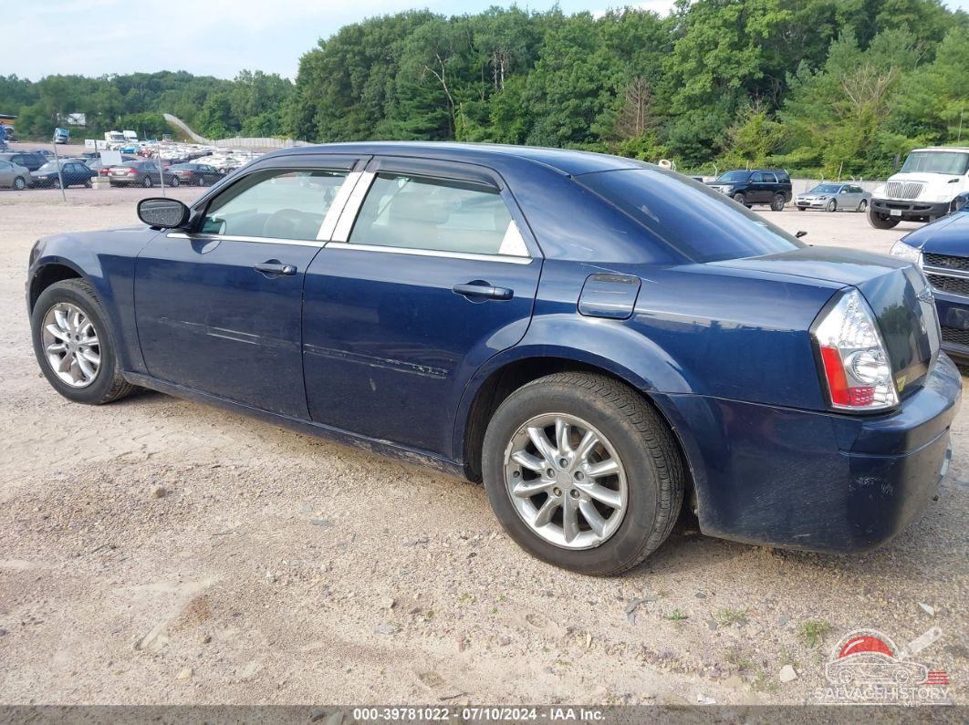2C3JA43R65H168560 2005 CHRYSLER 300 photo no. 3