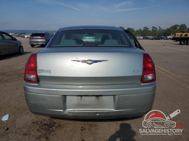2C3JA43R75H662989 2005 CHRYSLER 300 photo no. 6