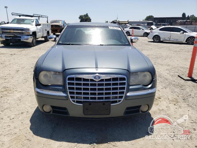 2C3JA63H95H149195 2005 CHRYSLER 300 photo no. 5